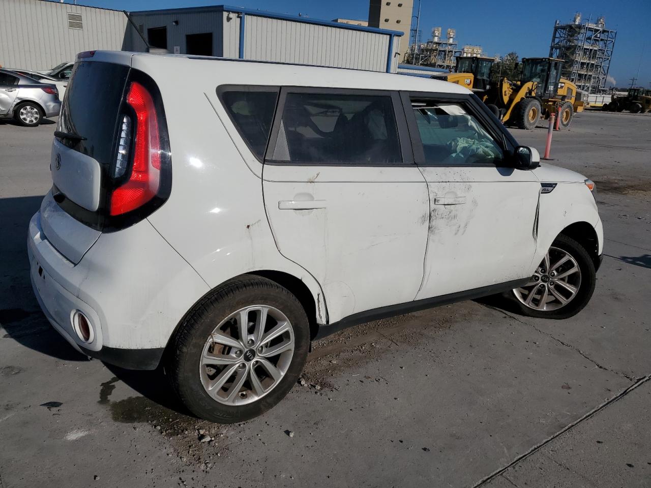 Image 3 of 2019 KIA SOUL + 2019 with VIN KNDJP3A56K7917501