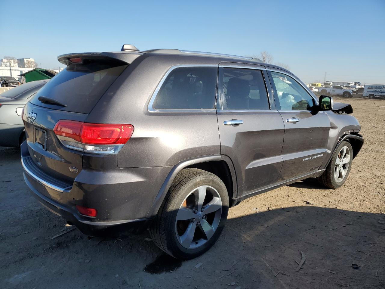 Image 3 of 2015 JEEP GRAND CHEROKEE OVERLAND 2015 with VIN 1C4RJECG3FC841280