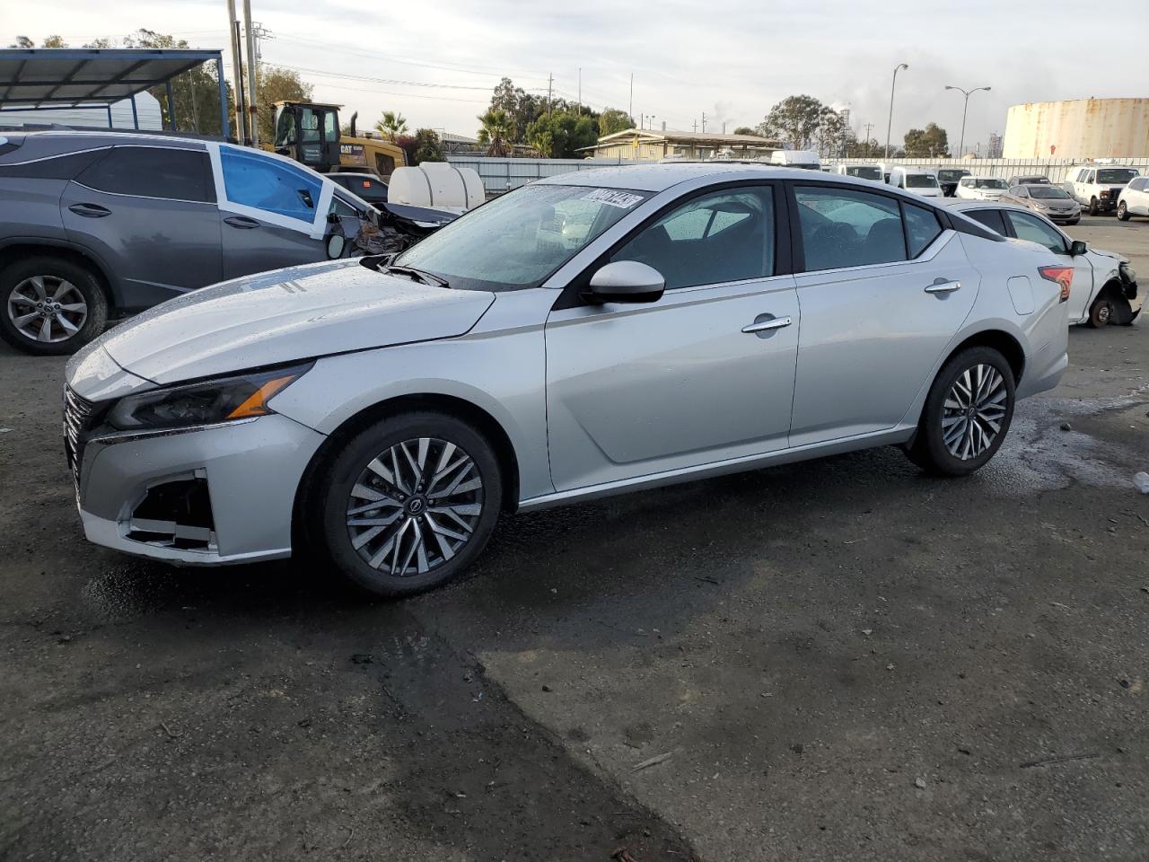 Image 1 of 2023 NISSAN ALTIMA SV 2023 with VIN 1N4BL4DW9PN415391