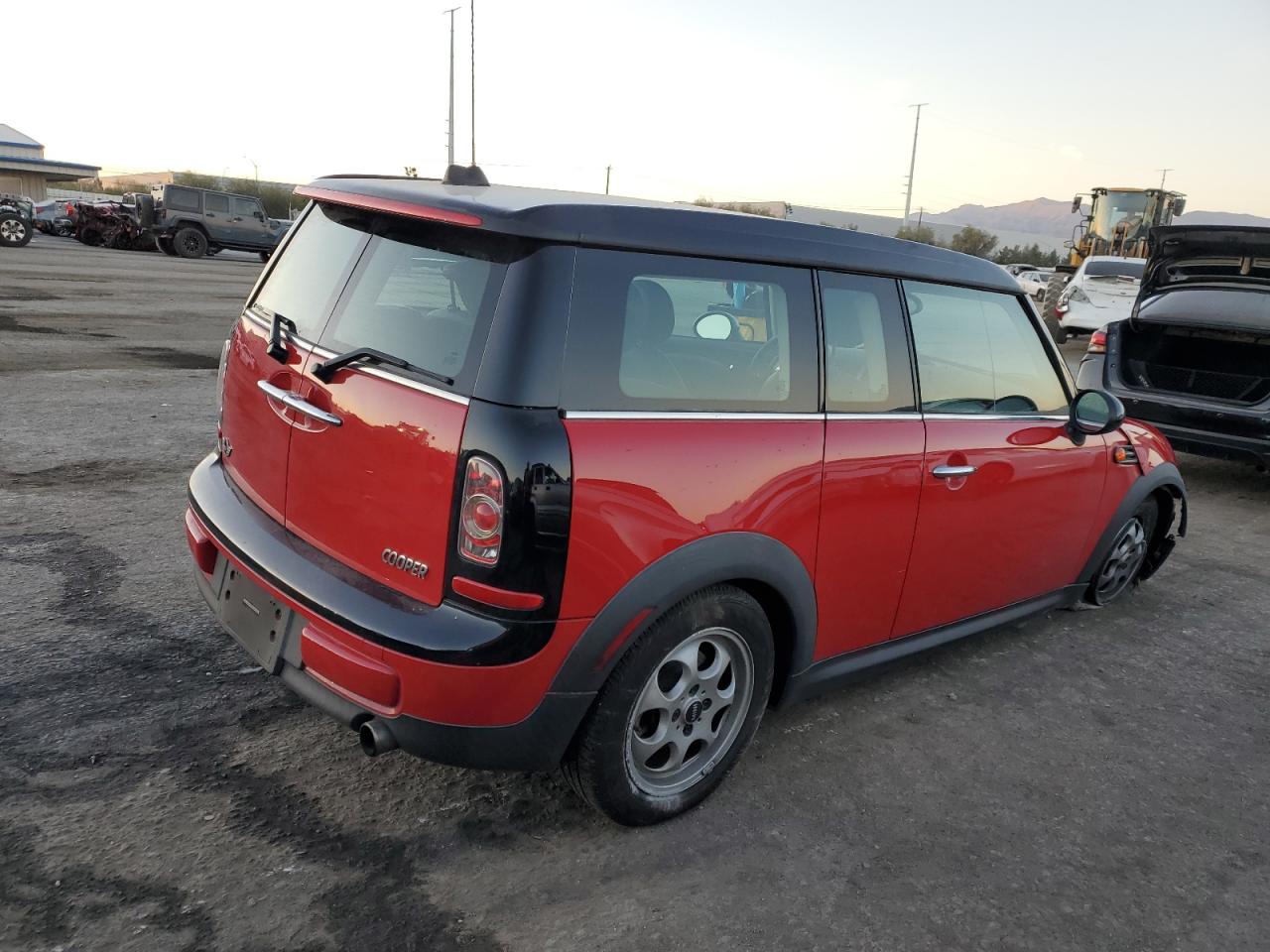Изображение 3 2014 MINI COOPER CLUBMAN 2014 с VIN WMWZF3C55ET493210