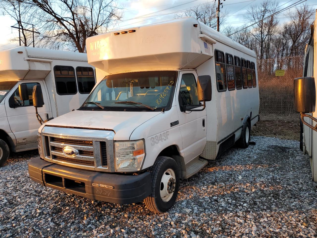 Image 1 of 2014 FORD ECONOLINE E450 SUPER DUTY CUTAWAY VAN 2014 with VIN 1FDFE4FS3EDB10080