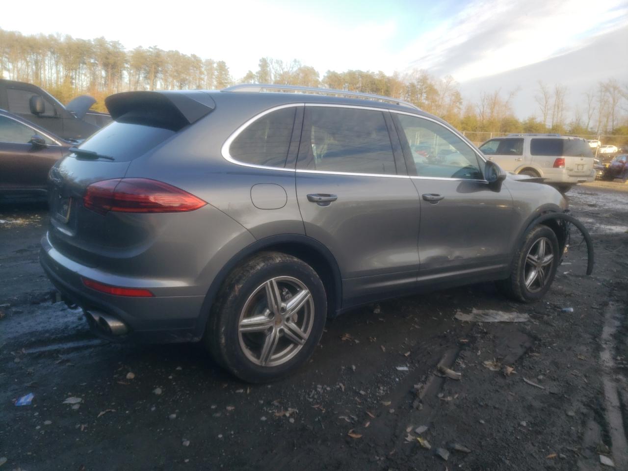 Image 3 of 2015 PORSCHE CAYENNE S 2015 with VIN WP1AB2A25FLA59089