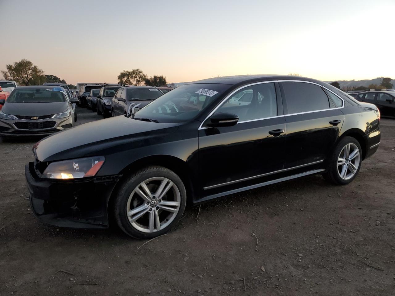 Изображение 1 2012 VOLKSWAGEN PASSAT SE 2012 с VIN 1VWBN7A35CC046077