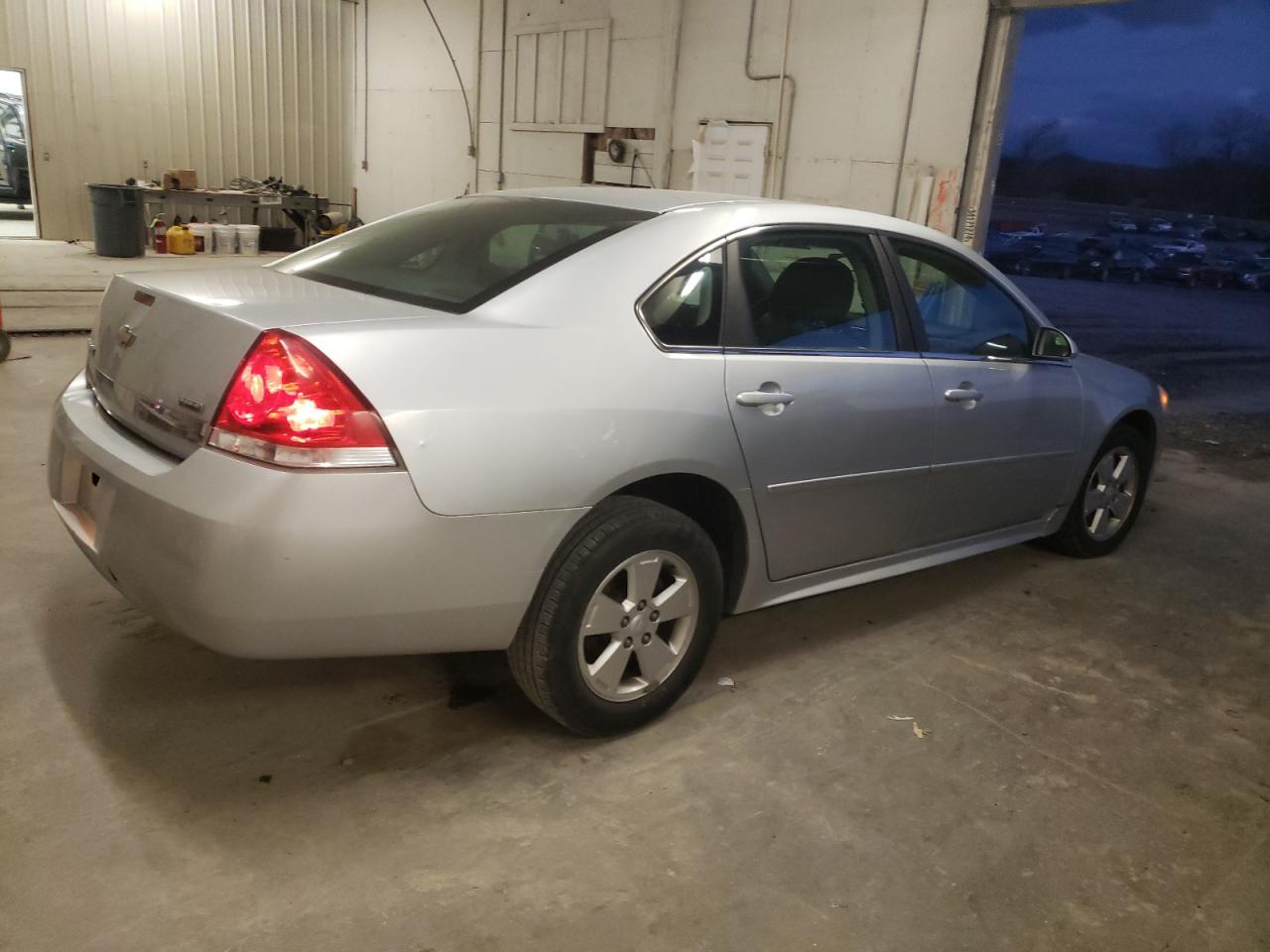 Obraz 3 z 2010 CHEVROLET IMPALA LT 2010 z VIN 2G1WB5EK0A1238084