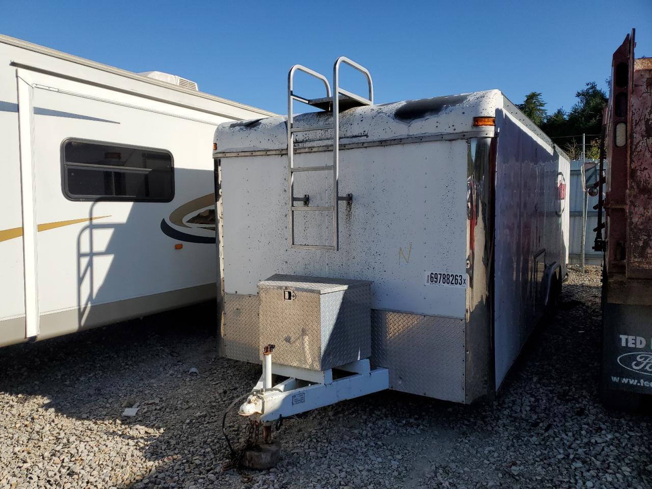 Image 2 of 1999 PACE CARGO TRLR 1999 with VIN 40LWB2429XP052427