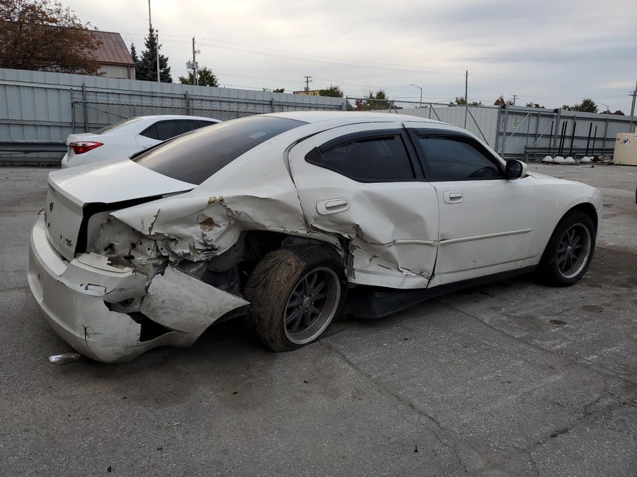 Image 3 of 2010 DODGE CHARGER  2010 with VIN 2B3AA4CT6AH151454