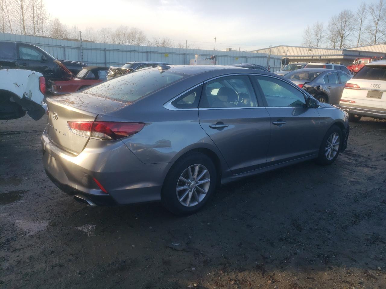 Image 3 of 2018 HYUNDAI SONATA SE 2018 with VIN 5NPE24AF2JH635414