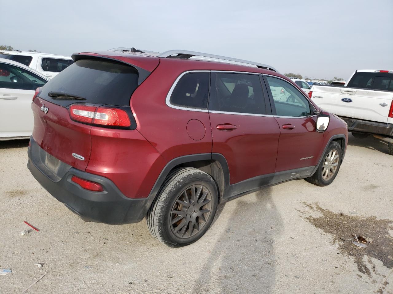 Изображение 3 2015 JEEP CHEROKEE LATITUDE 2015 с VIN 1C4PJLCS4FW670778
