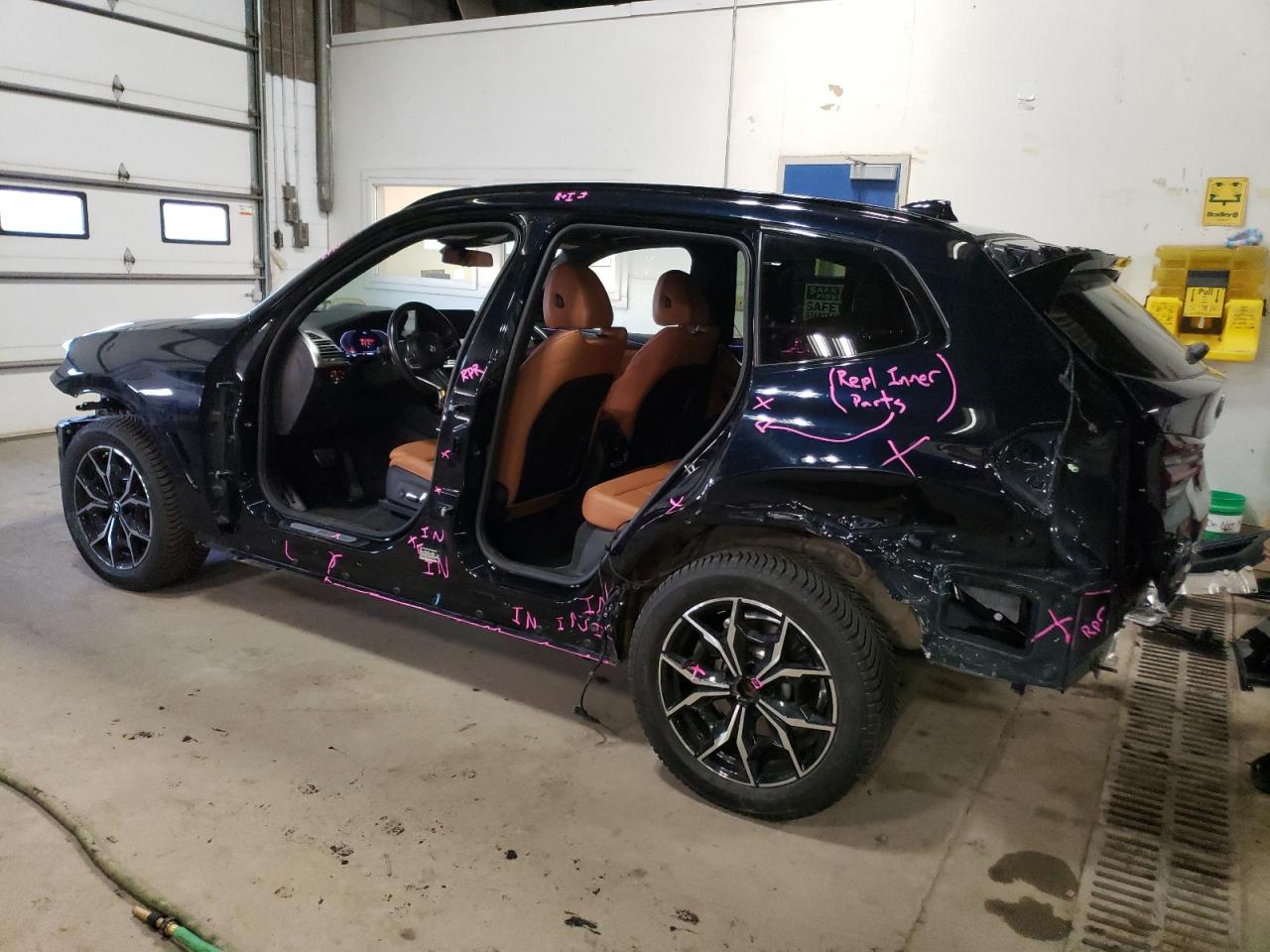 Image 2 of 2022 BMW X3 XDRIVE30I 2022 with VIN WBX57DP0XNN149186