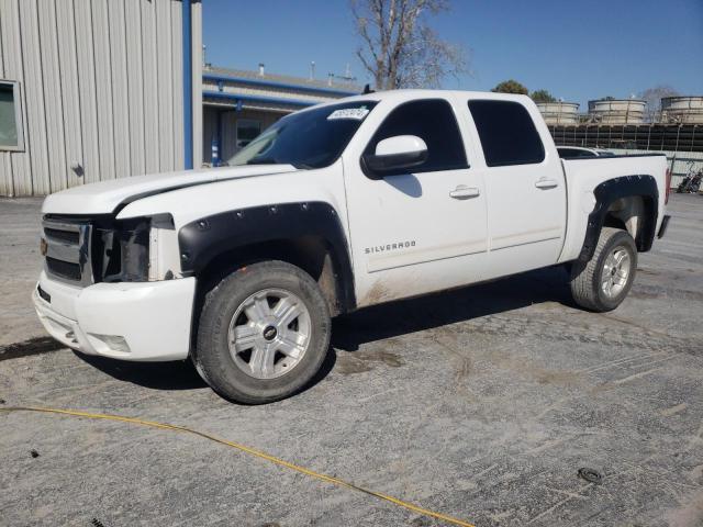 Image 1 of 2011 CHEVROLET SILVERADO K1500 LT 2011 with VIN 3GCPKSE33BG282284