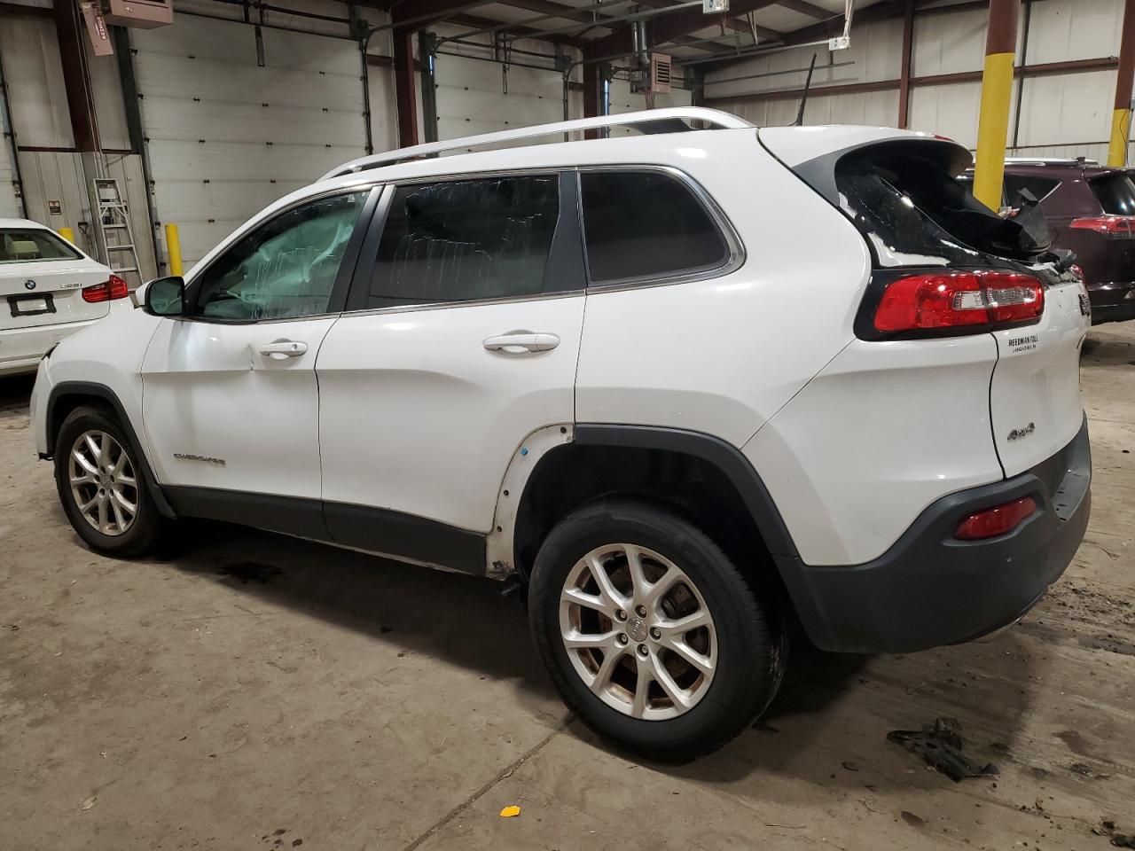 Image 2 of 2016 JEEP CHEROKEE LATITUDE 2016 with VIN 1C4PJMCS8GW254238