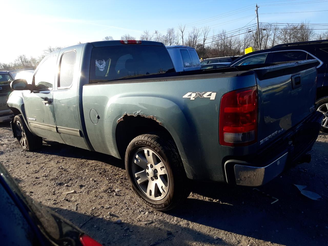 Image 2 of 2008 GMC SIERRA K1500 2008 with VIN 1GTEK19J98Z315467