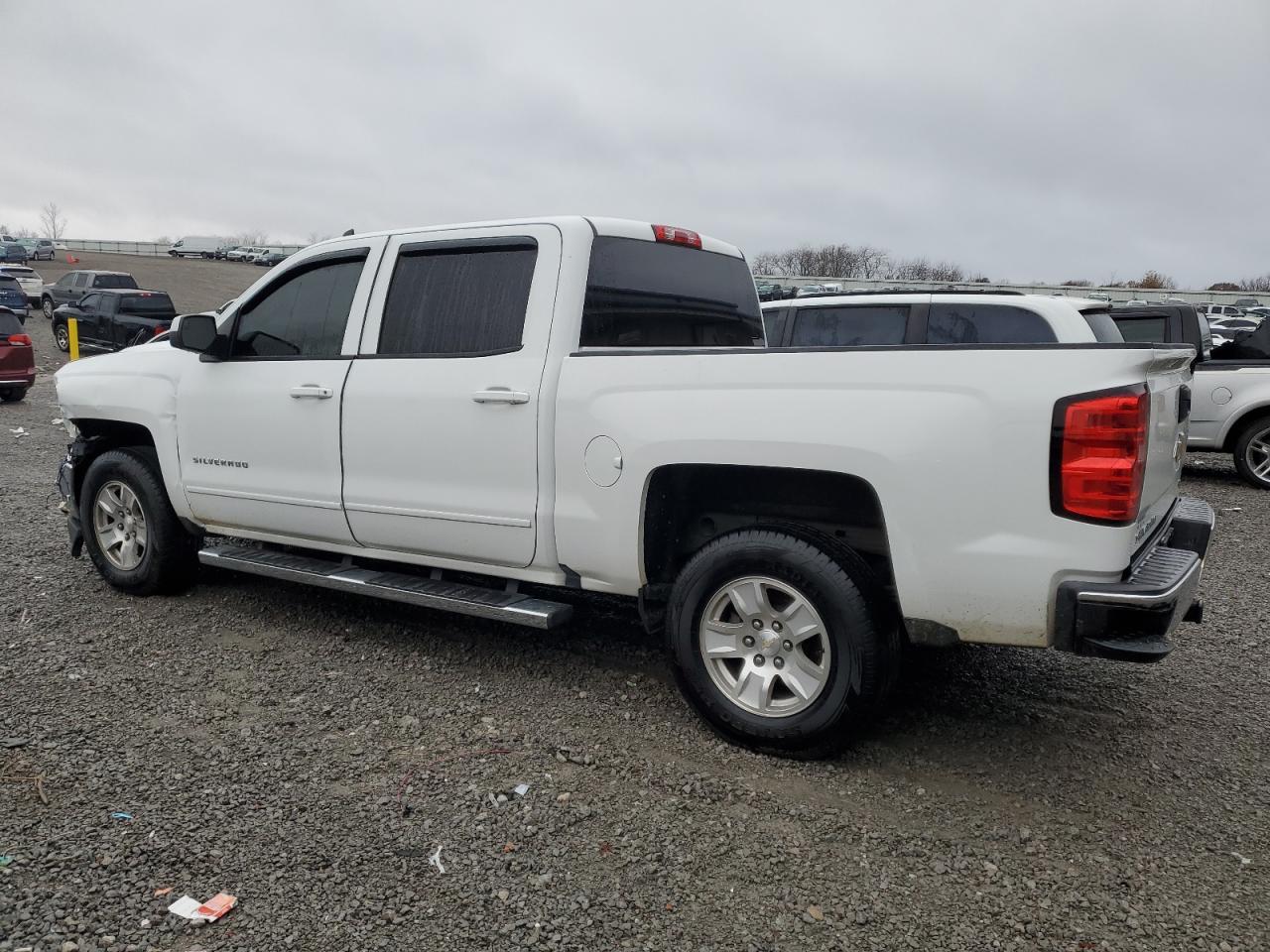 Obraz 2 z 2018 CHEVROLET SILVERADO C1500 LT 2018 z VIN 3GCPCREC2JG537740