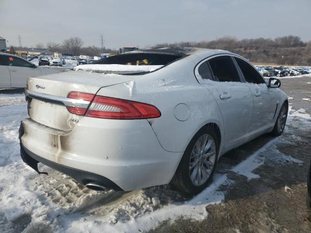 Obraz 3 z 2013 JAGUAR XF  2013 z VIN SAJWA0E77D8S70848
