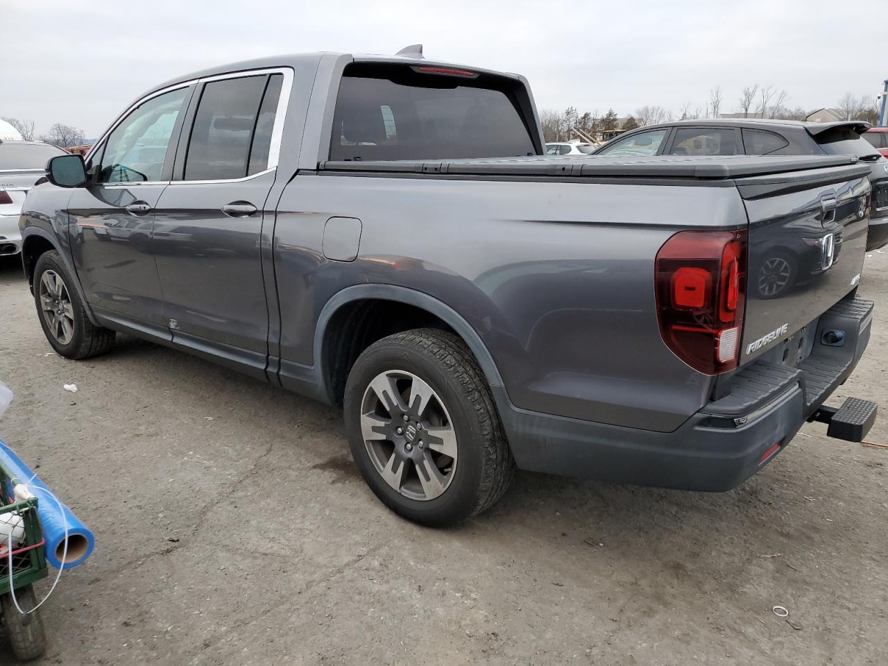 Изображение 2 2017 HONDA RIDGELINE RTL 2017 с VIN 5FPYK3F69HB025218