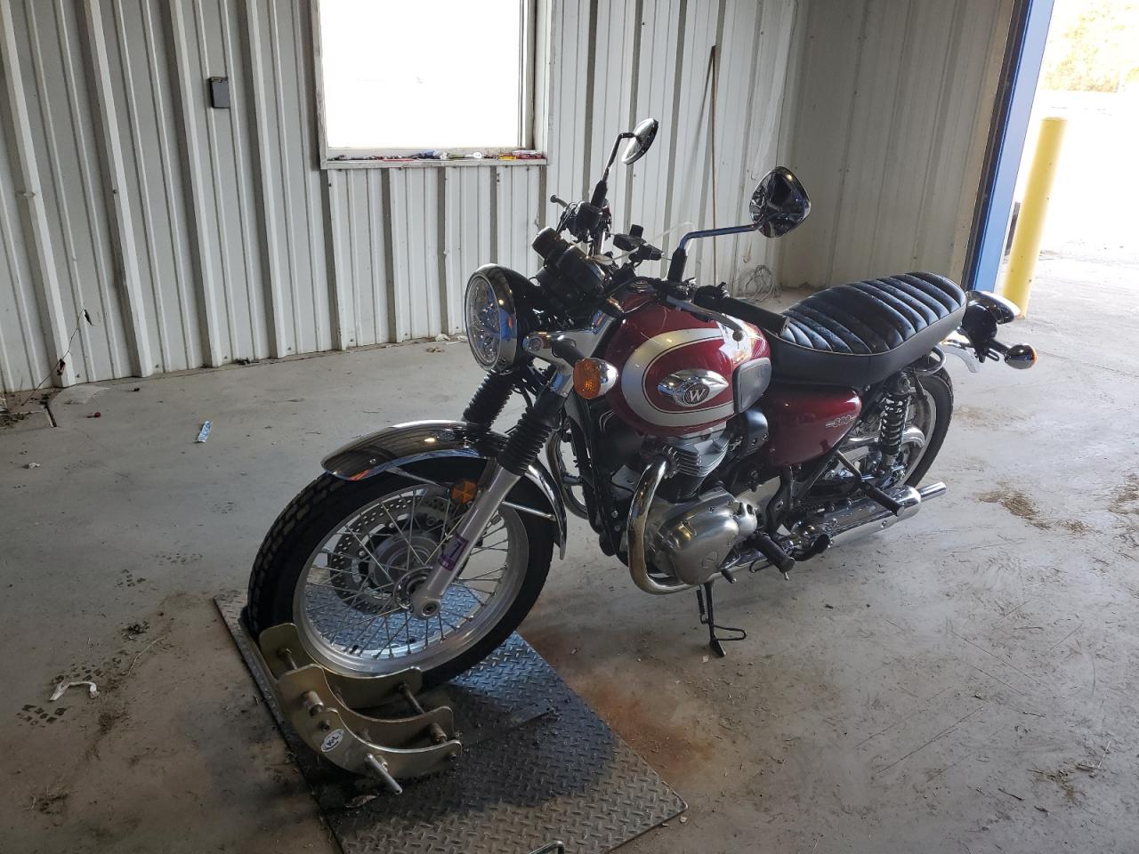 Изображение 2 Kawasaki Ej800 D 2020 с VIN JKBEJCD16LA000239