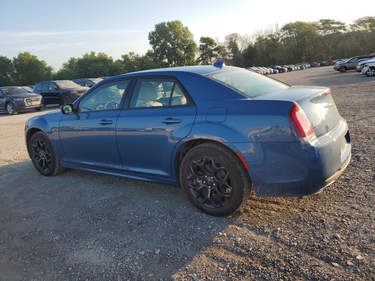 Image 2 of 2022 CHRYSLER 300 TOURING L 2022 with VIN 2C3CCASG0NH253380