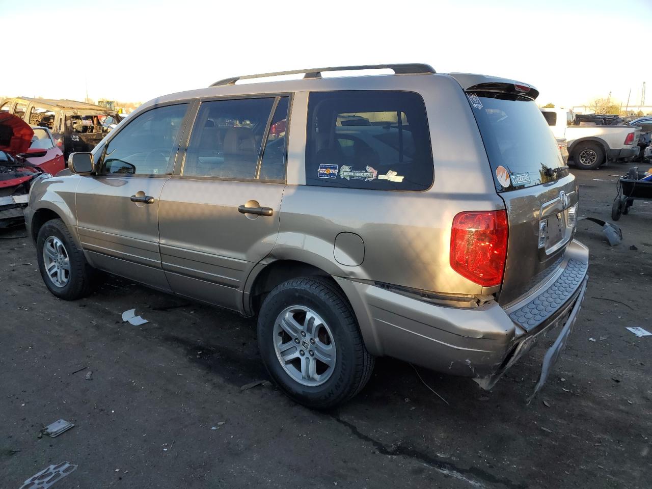 Obraz 2 z 2004 HONDA PILOT EXL 2004 z VIN 2HKYF18604H580780