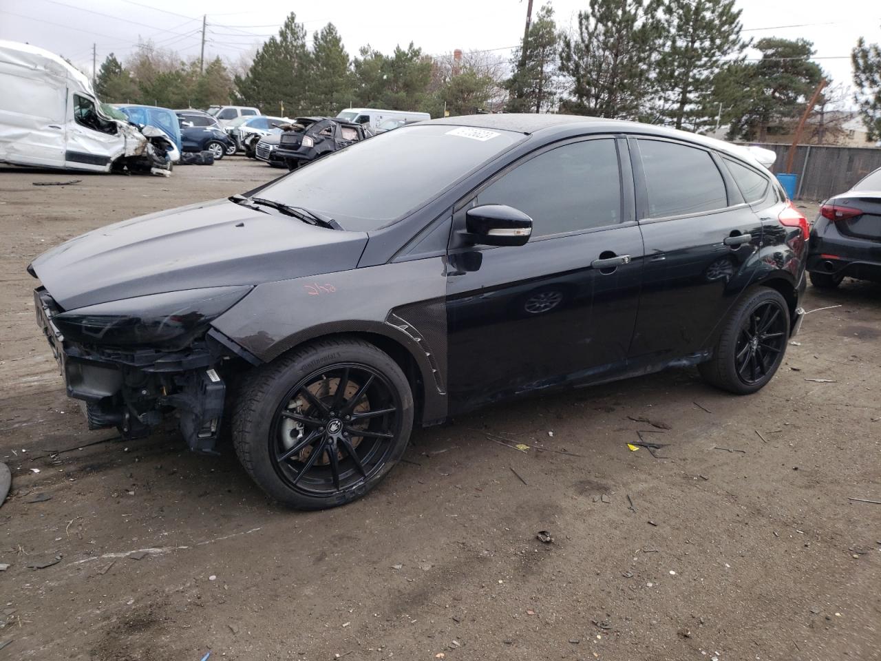Изображение 1 2018 FORD FOCUS ST 2018 с VIN 1FADP3L97JL270079