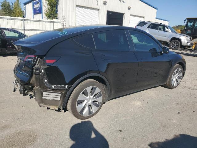 Image 3 of 2023 TESLA MODEL Y  2023 with VIN 7SAYGDEE2PA147930