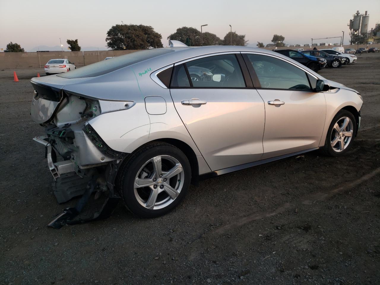 Image 3 of 2017 CHEVROLET VOLT LT 2017 with VIN 1G1RC6S54HU207322