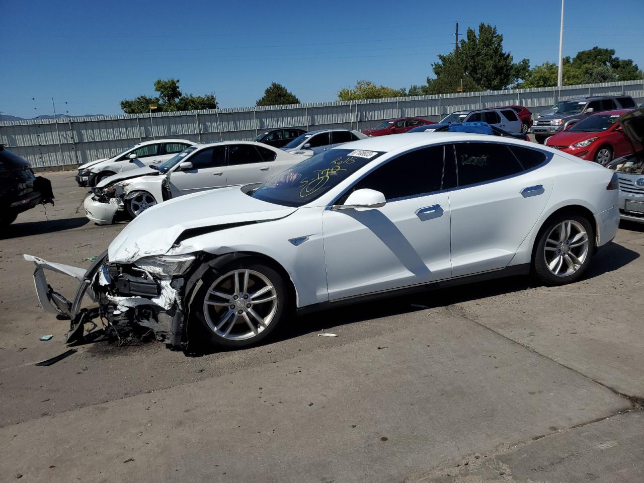 Obraz 1 z Tesla Model S 2016 z VIN 5YJSA1E23GF132395