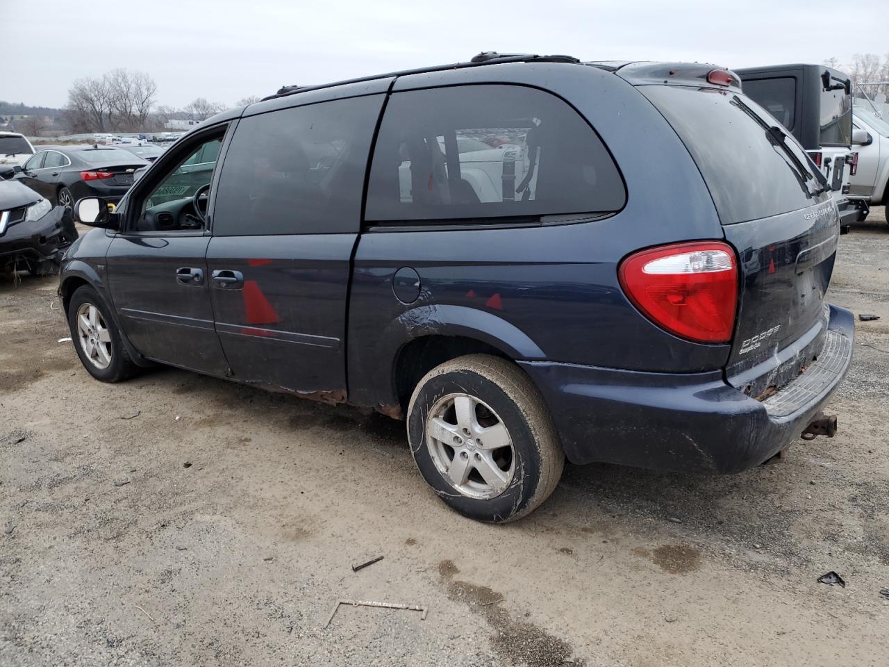 Obraz 2 z 2007 DODGE GRAND CARAVAN SXT 2007 z VIN 2D4GP44L97R356987