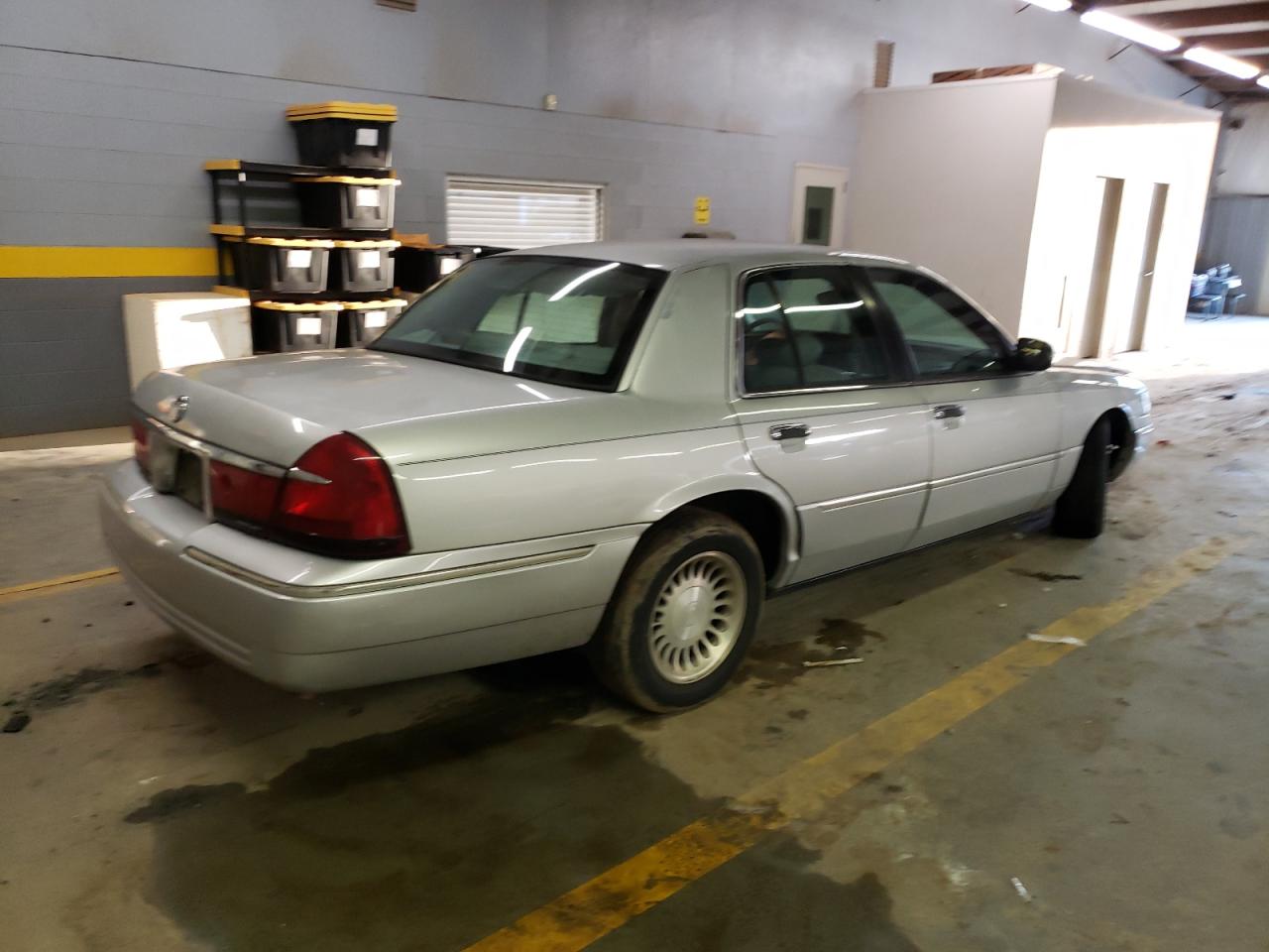 Image 3 of 2002 MERCURY GRAND MARQUIS LS 2002 with VIN 2MEFM75W02X660157