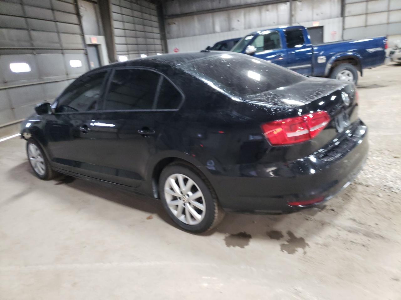 Image 2 of 2015 VOLKSWAGEN JETTA SE 2015 with VIN 3VWB17AJ1FM298521