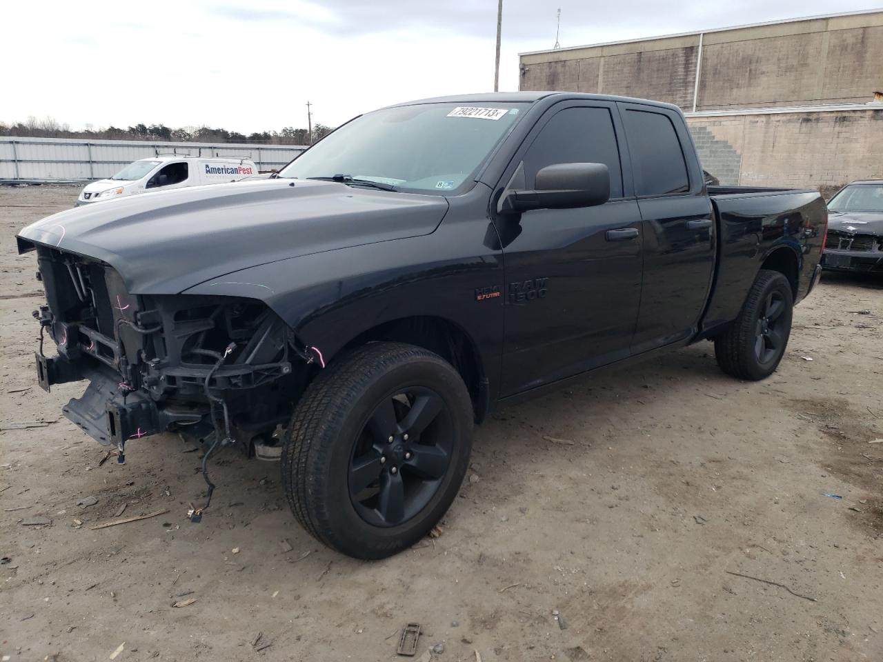 Изображение 1 2017 RAM 1500 ST 2017 с VIN 1C6RR7FT9HS635961