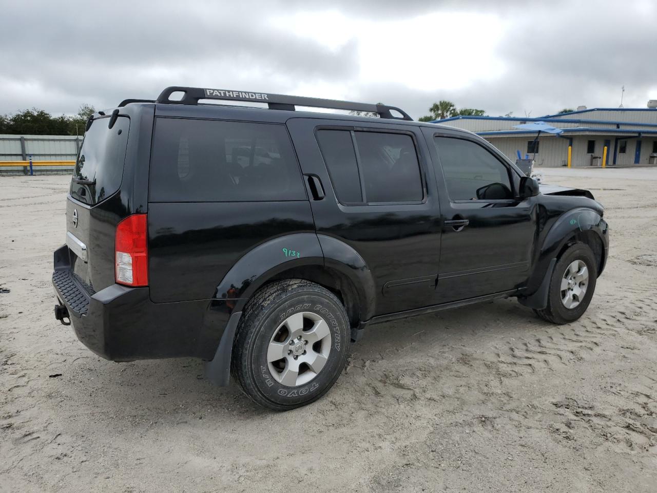 Image 3 of 2007 NISSAN PATHFINDER LE 2007 with VIN 5N1AR18U87C619117