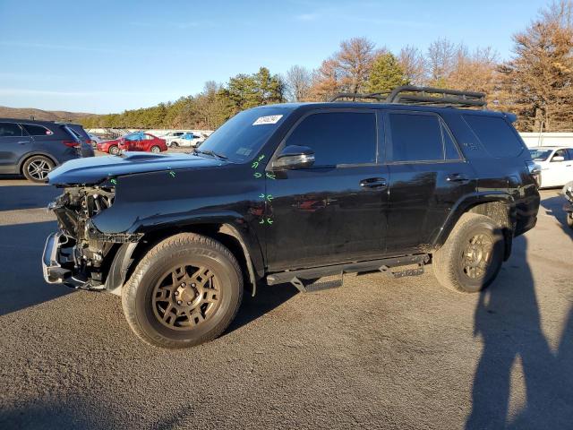 Изображение 1 2021 TOYOTA 4RUNNER SR5 PREMIUM 2021 с VIN JTERU5JR9M5952215