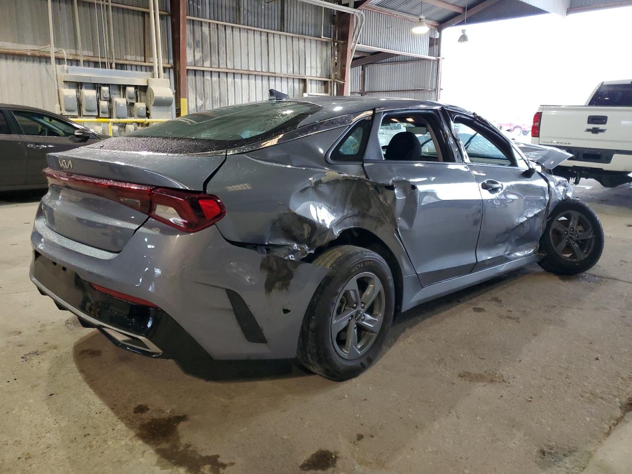 Image 3 of 2022 KIA K5 LXS 2022 with VIN 5XXG14J21NG126120