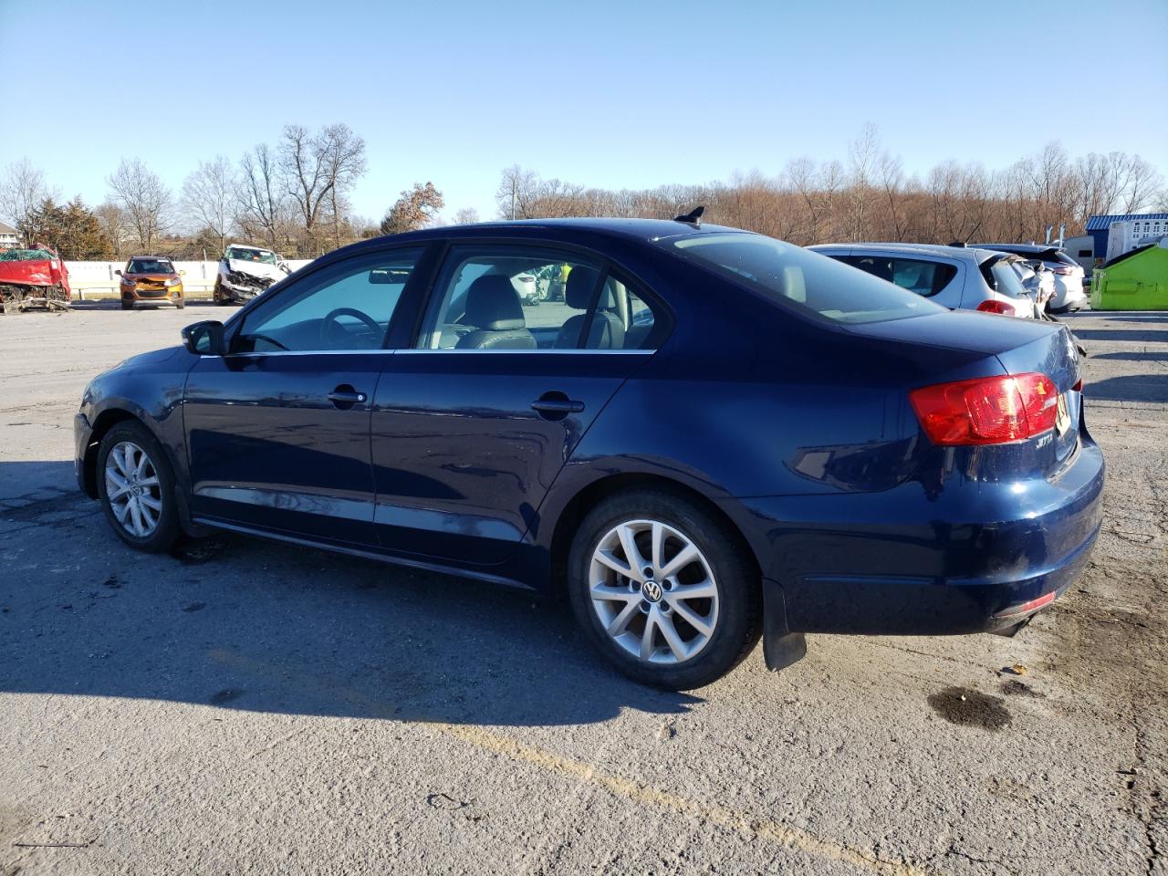 Image 2 of 2014 VOLKSWAGEN JETTA SE 2014 with VIN 3VWD07AJ3EM333134