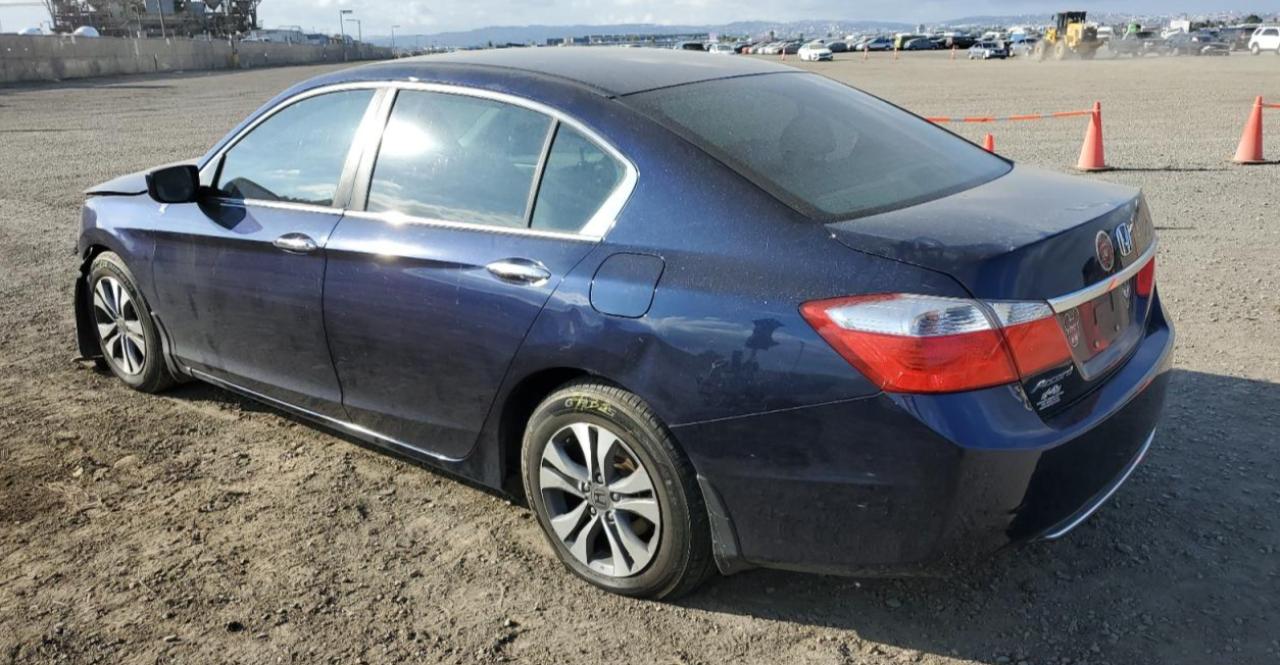Изображение 2 2015 HONDA ACCORD LX 2015 с VIN 1HGCR2F33FA266990