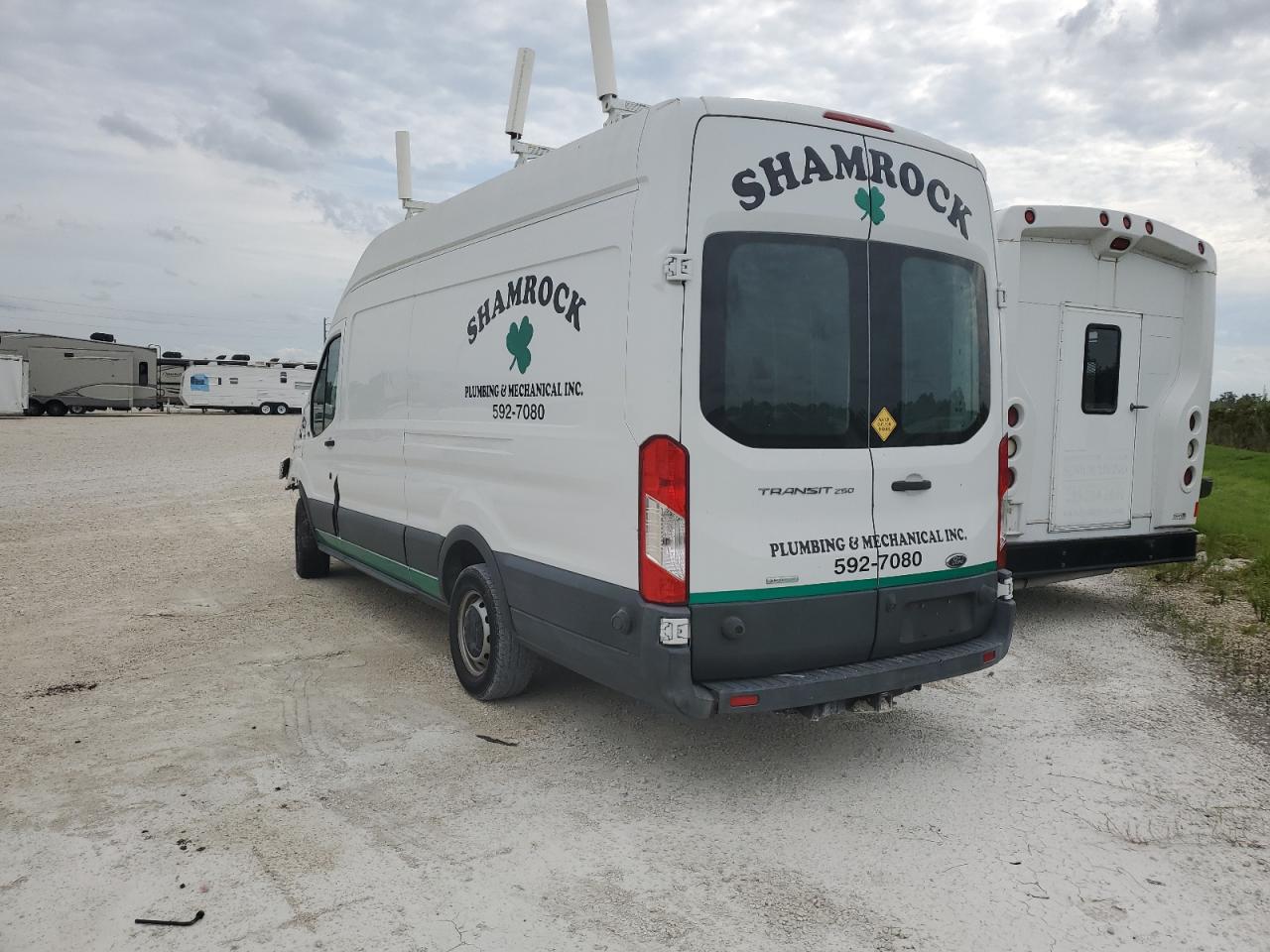 Image 2 of 2016 FORD TRANSIT T-250 2016 with VIN 1FTYR3XG6GKA67245