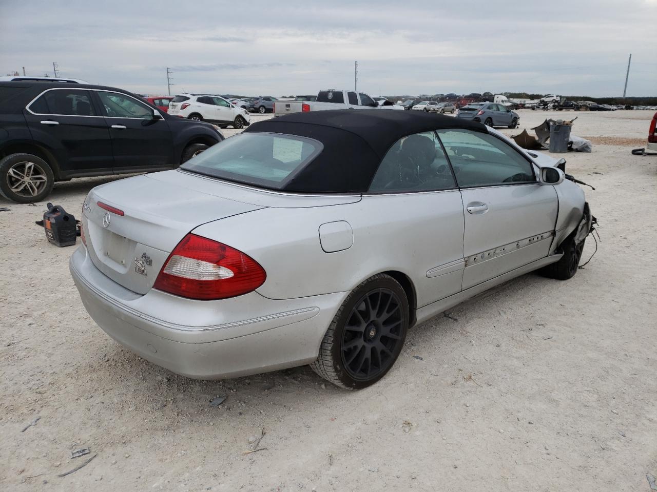 Image 3 of 2006 MERCEDES-BENZ CLK 350 2006 with VIN WDBTK56GX6T065100