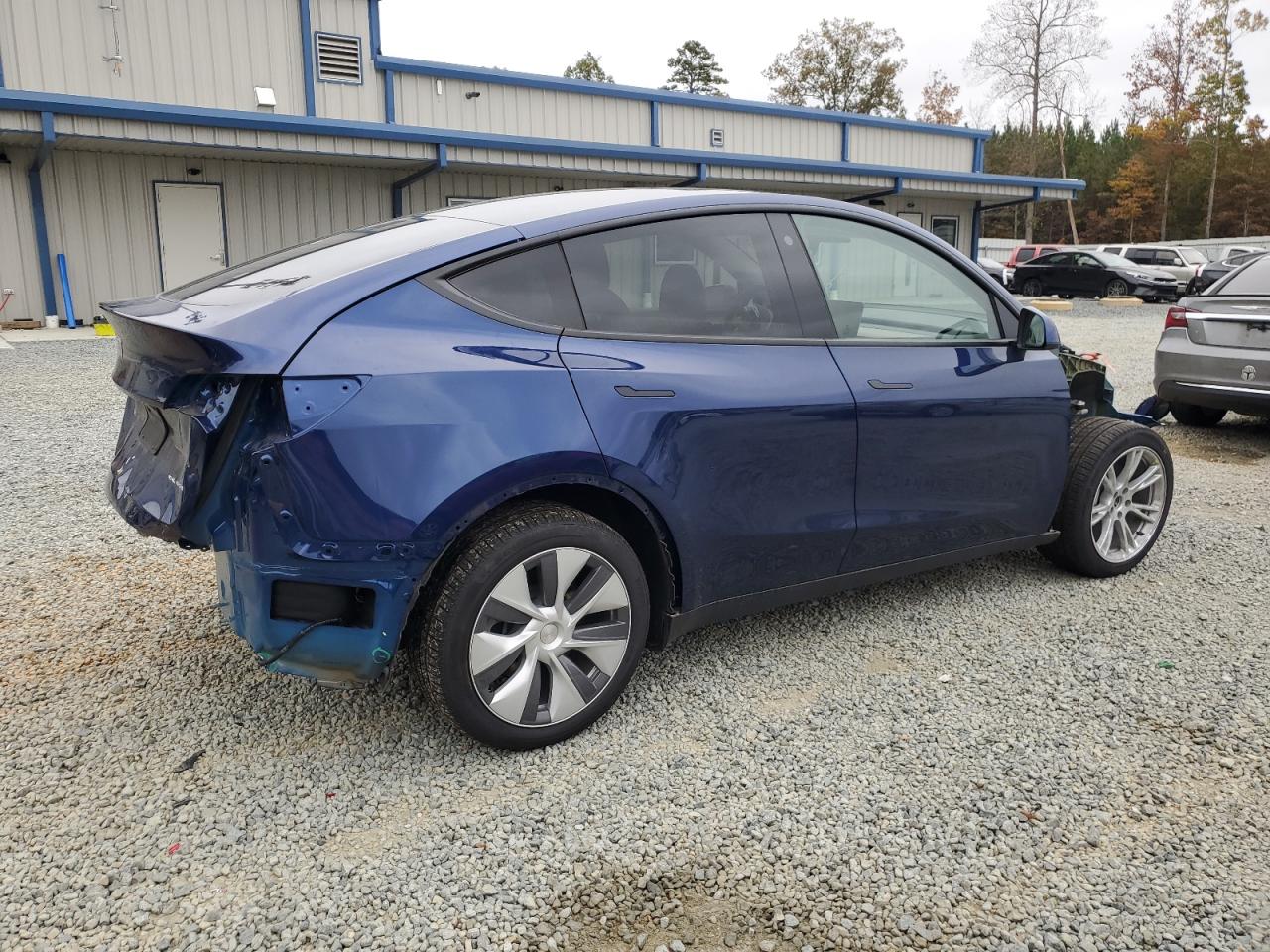 Image 3 of 2023 TESLA MODEL Y  2023 with VIN 7SAYGDEE7PA113384