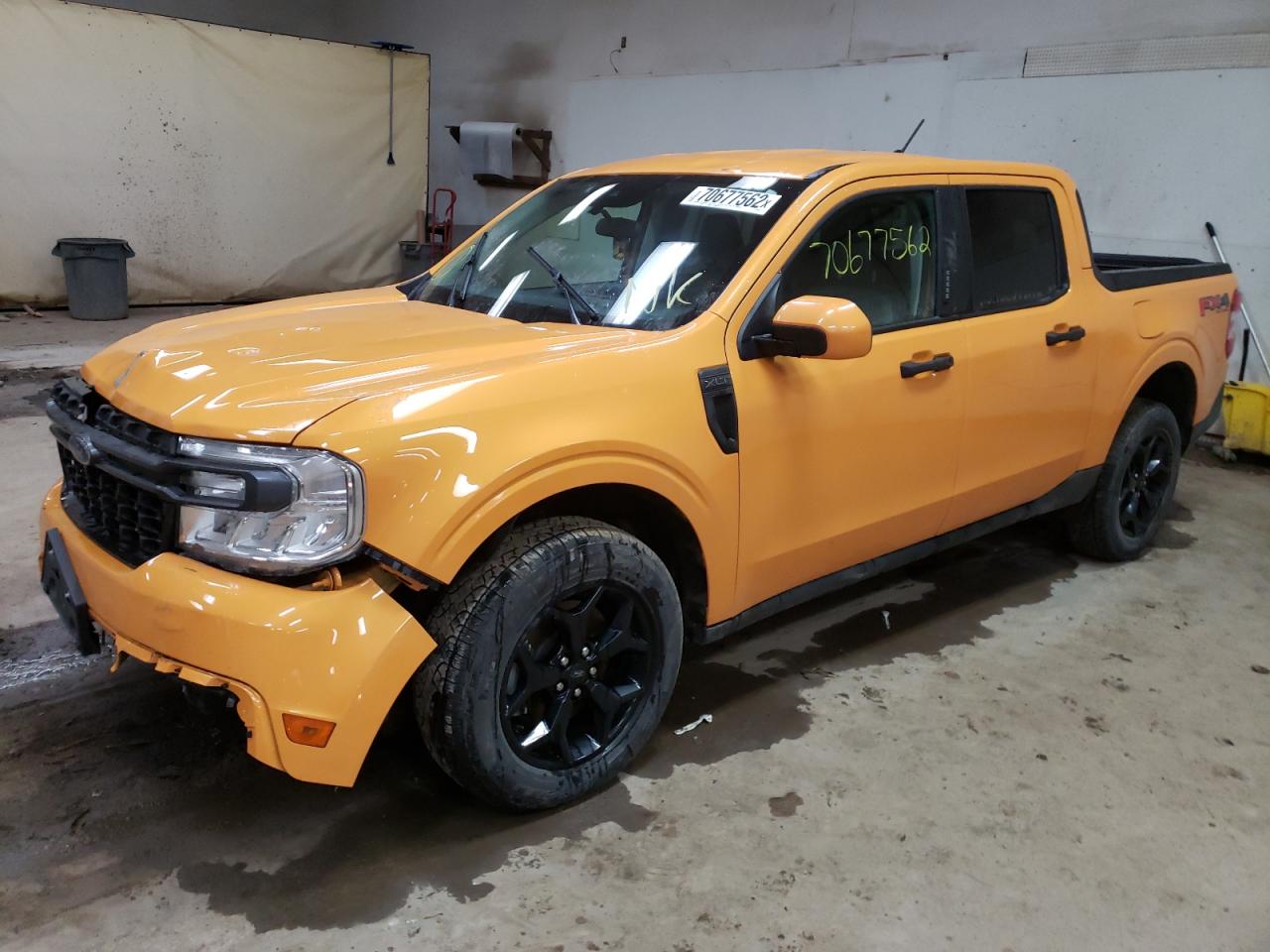 Image 1 of 2022 FORD MAVERICK XL 2022 with VIN 3FTTW8F97NRA08636