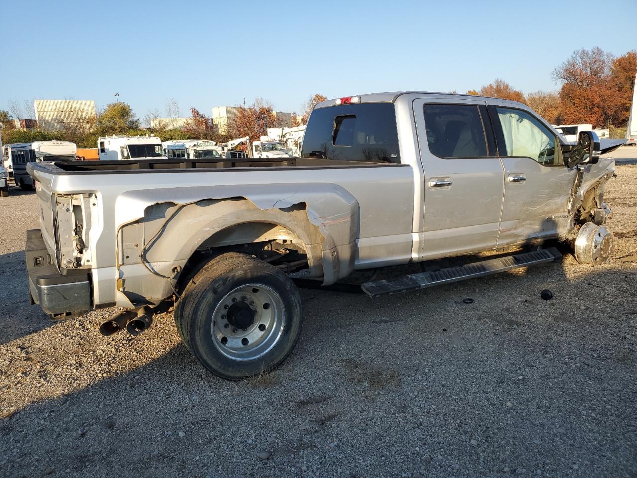 Изображение 3 2017 FORD F450 SUPER DUTY 2017 с VIN 1FT8W4DT1HEB33782