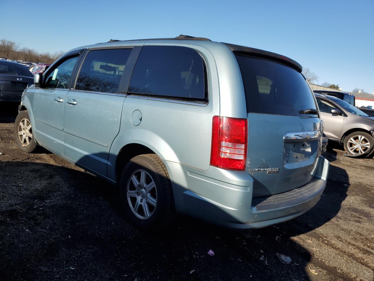 Image 2 of 2008 CHRYSLER TOWN & COUNTRY TOURING 2008 with VIN 2A8HR54P48R114803