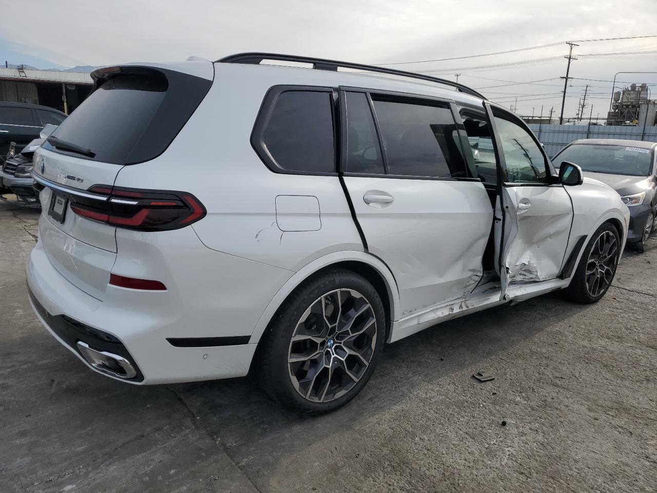Image 3 of 2023 BMW X7 XDRIVE40I 2023 with VIN 5UX23EM0XP9R55948