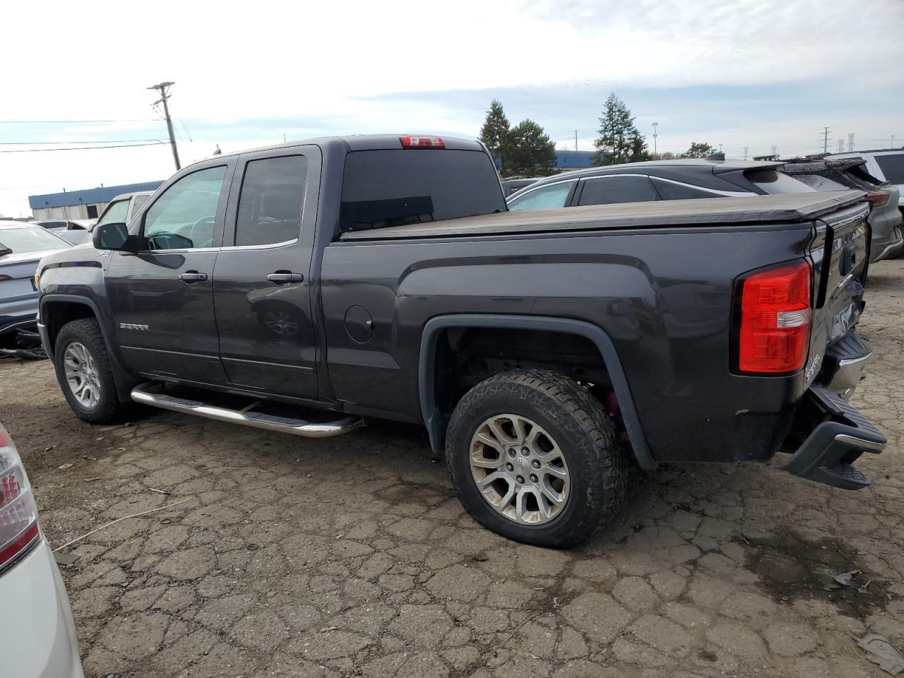 Obraz 2 z 2015 GMC SIERRA K1500 SLE 2015 z VIN 1GTV2UEC5FZ319814