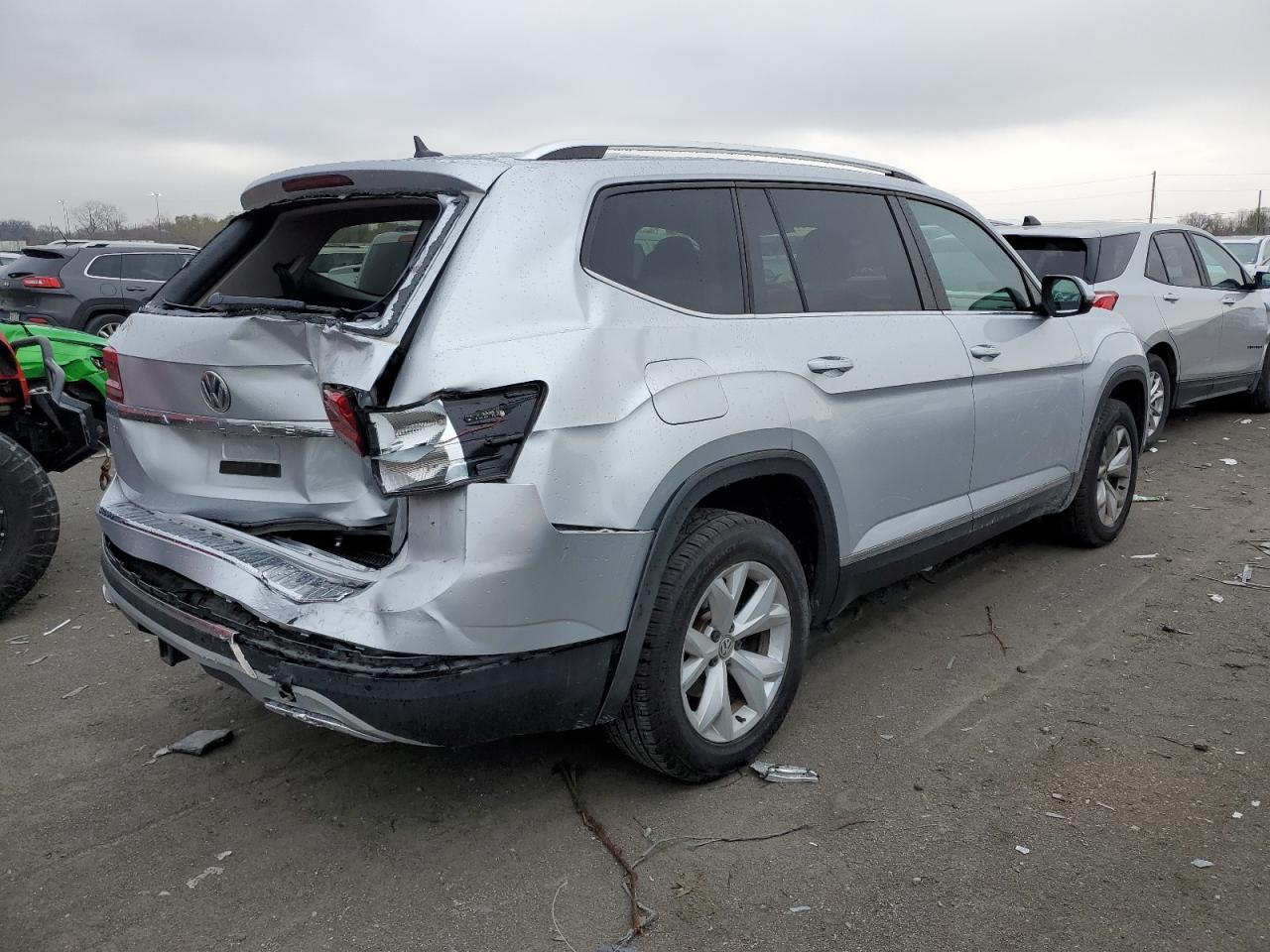Obraz 3 z 2018 VOLKSWAGEN ATLAS SEL 2018 z VIN 1V2MR2CA9JC559035