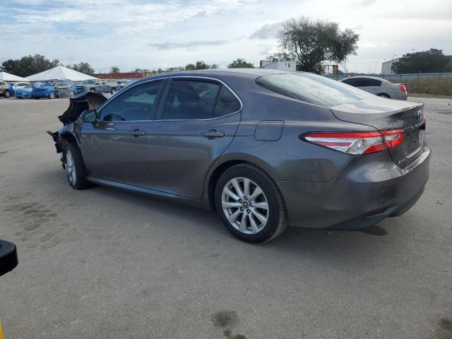 Изображение 2 2018 TOYOTA CAMRY L 2018 с VIN 4T1B11HK2JU015395