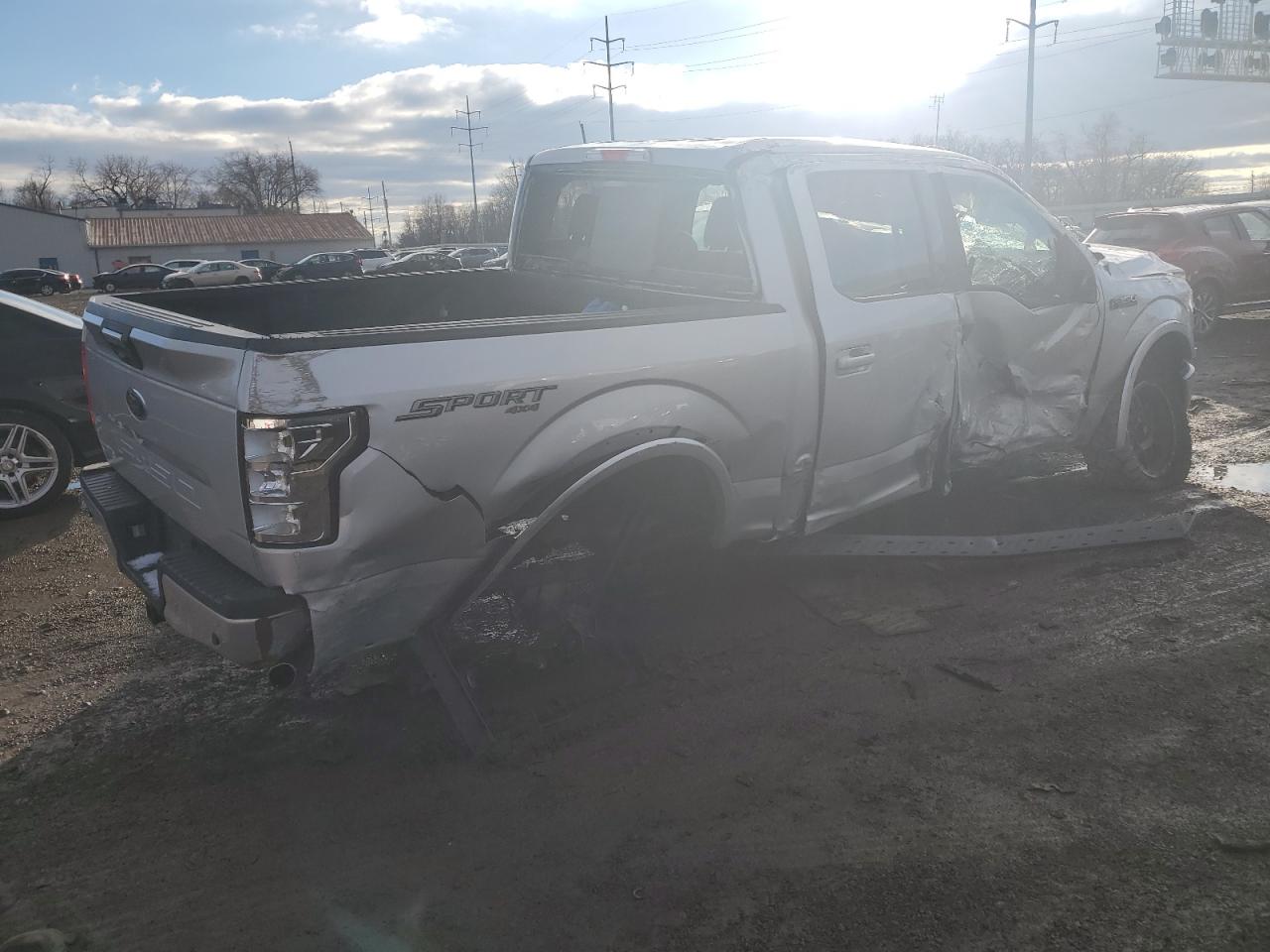 Image 3 of 2018 FORD F150 SUPERCREW 2018 with VIN 1FTEW1E58JKE64531