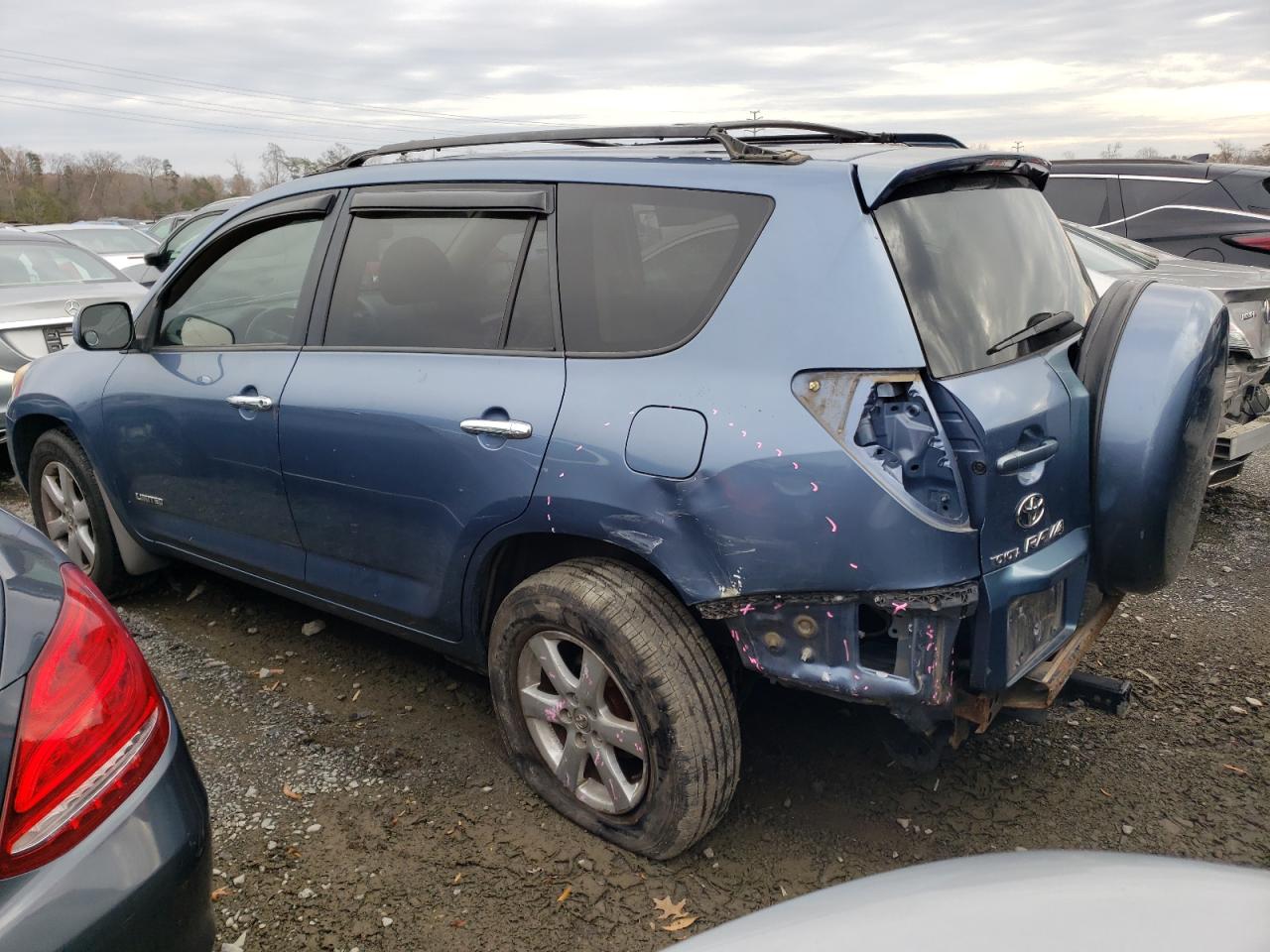 Изображение 2 2007 TOYOTA RAV4 LIMITED 2007 с VIN JTMBK31V775025165