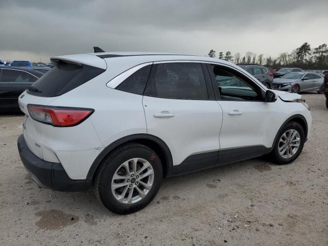 Image 3 of 2020 FORD ESCAPE SE 2020 with VIN 1FMCU0G63LUB66100
