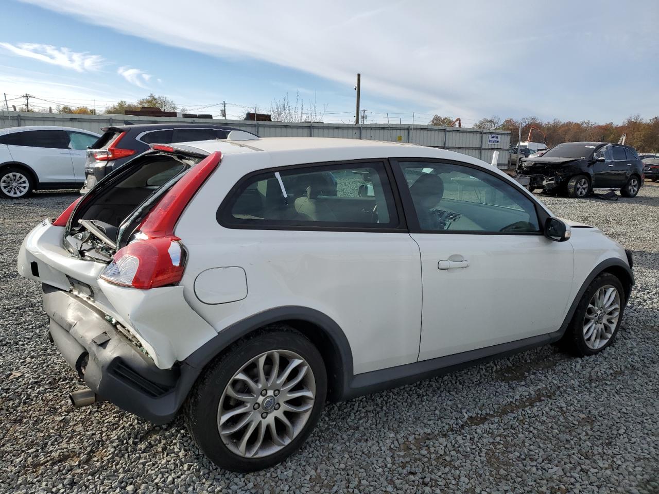 Изображение 3 2009 VOLVO C30 T5 2009 с VIN YV1MK672292150435