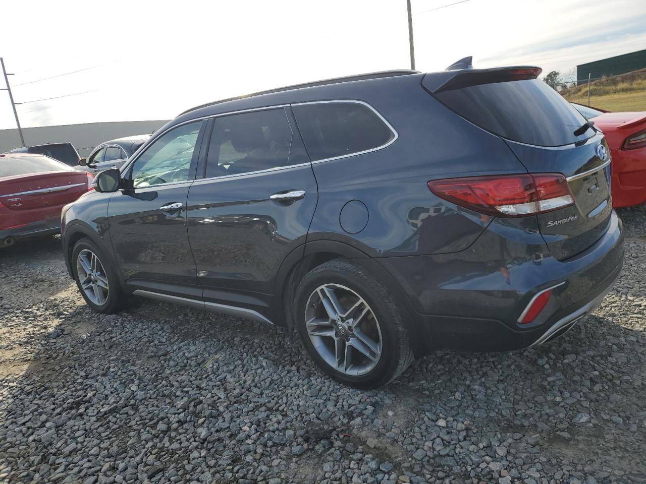 Image 2 of 2017 HYUNDAI SANTA FE SE ULTIMATE 2017 with VIN KM8SRDHFXHU197127